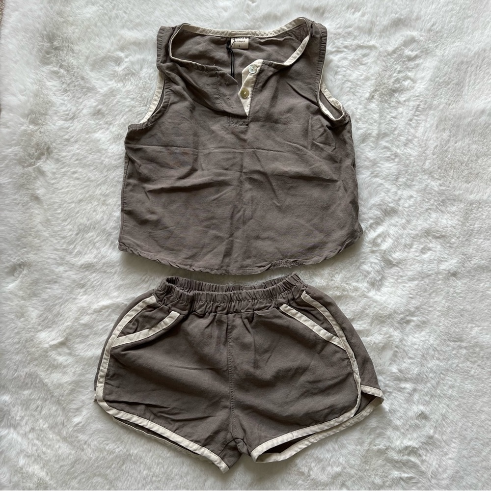 (NWT) Tank and short matching set. Cotton. Gender neutral.
